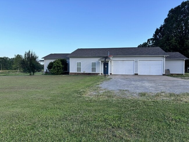 property at 8545 Hwy 270