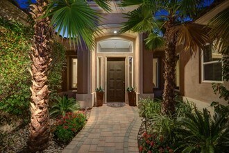 348 Tomahawk Dr in Palm Desert, CA - Building Photo - Building Photo