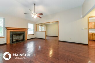 1712 N Jones Ct in Independence, MO - Building Photo - Building Photo