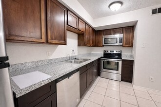 3815-3815 Dock View Ln in Missouri City, TX - Building Photo - Building Photo