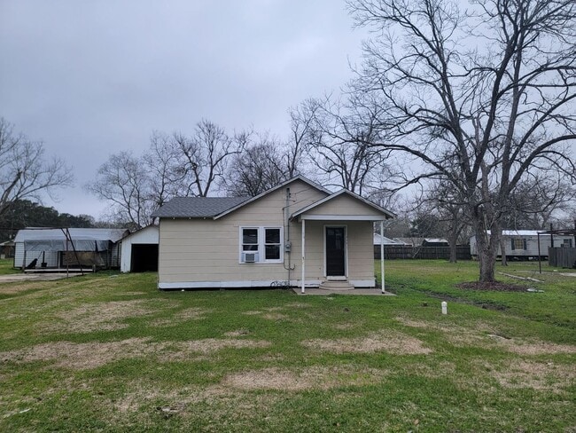 308 Samson St in Abbeville, LA - Building Photo - Building Photo
