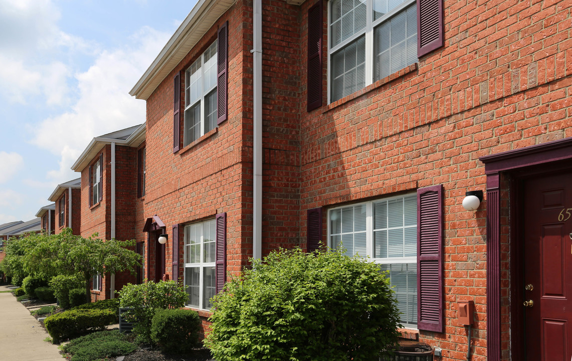 Lakota Pointe I and II in Liberty Township, OH - Building Photo