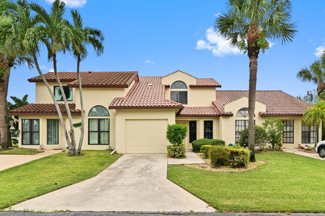 10297 Hidden Springs Ct in Boca Raton, FL - Building Photo