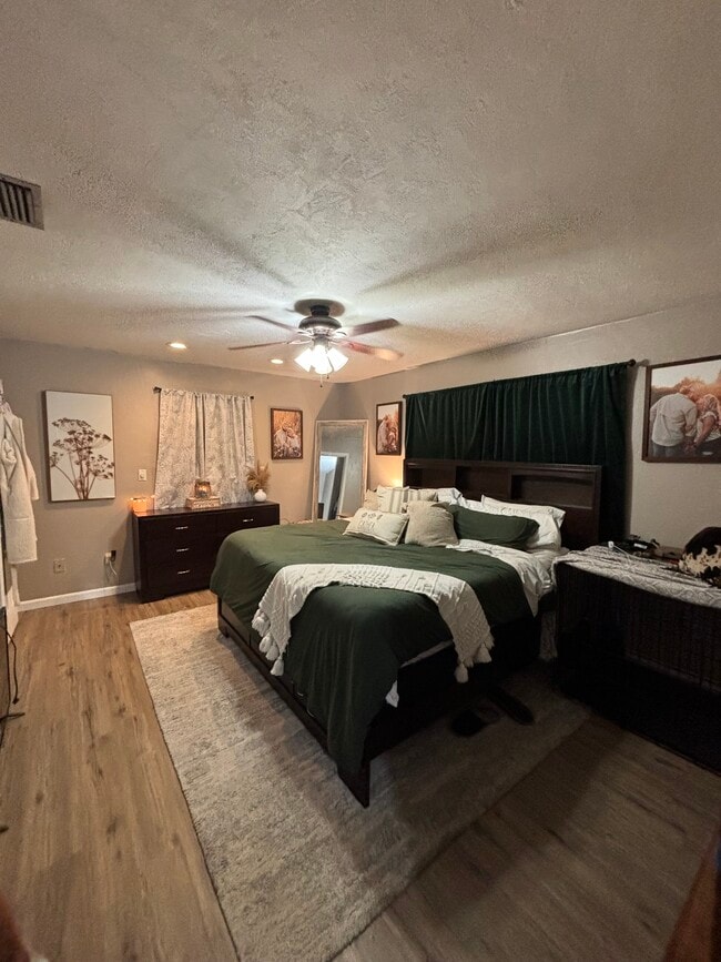 11070 NW 60th Dr in Alachua, FL - Building Photo - Building Photo