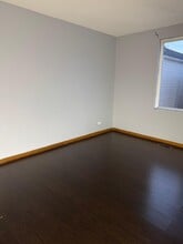 871 Symphony Dr in Aurora, IL - Foto de edificio - Building Photo