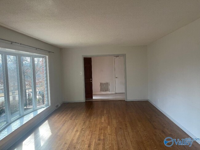 7110 Jones Valley Dr SE in Huntsville, AL - Building Photo - Building Photo