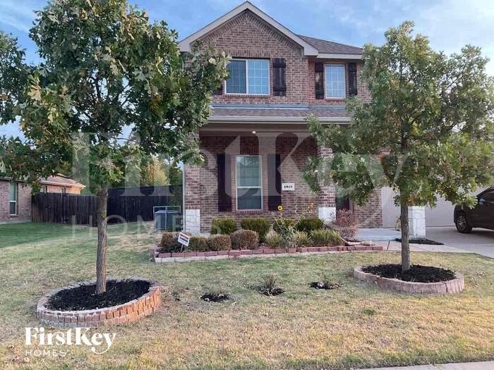 4813 Jon Boat Dr in Garland, TX - Building Photo