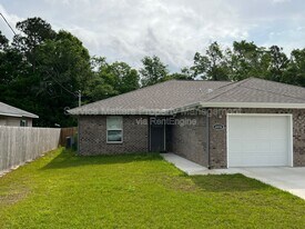6858 Stirrup Ln in Milton, FL - Building Photo