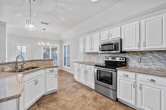 4425 Forsyth Ln in Grand Prairie, TX - Building Photo - Building Photo