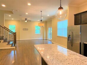 933 W 24th St in Houston, TX - Building Photo - Building Photo