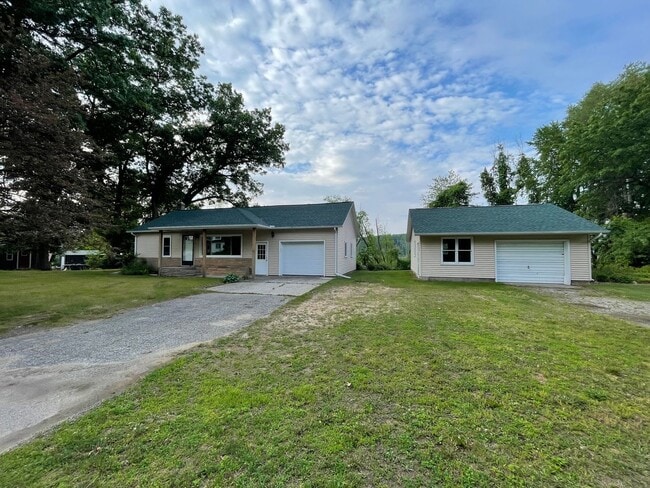 property at 6078 E V Ave