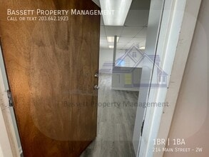 214 Main St in Plymouth, CT - Building Photo - Building Photo