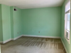 6 Arthur St, Unit 3 in Salem, MA - Building Photo - Building Photo