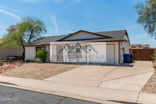 733 E Halifax St in Mesa, AZ - Building Photo