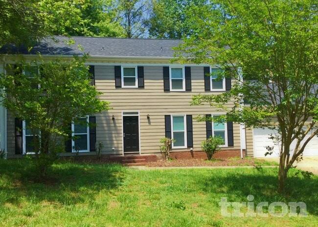 property at 7111 Amarillo Dr