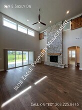 669 E Sicily Dr in Meridian, ID - Building Photo - Building Photo