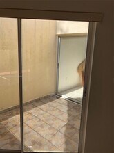 6132 NW 181st Terrace Cir W in Hialeah, FL - Building Photo - Building Photo