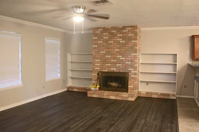 property at 158 Tahitian Dr