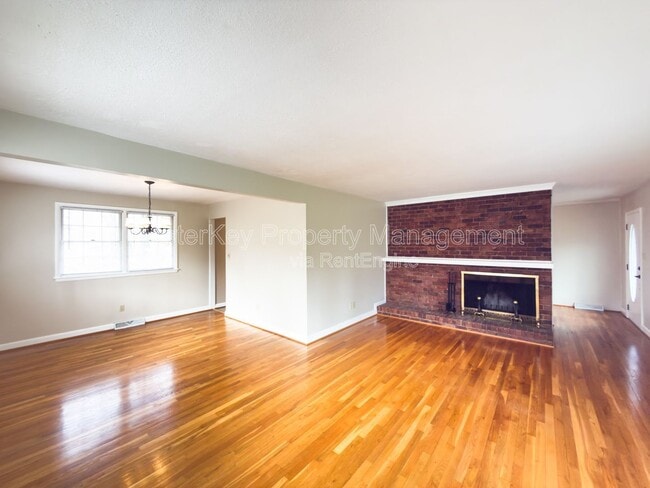 5317 Coronado Dr in Raleigh, NC - Building Photo - Building Photo