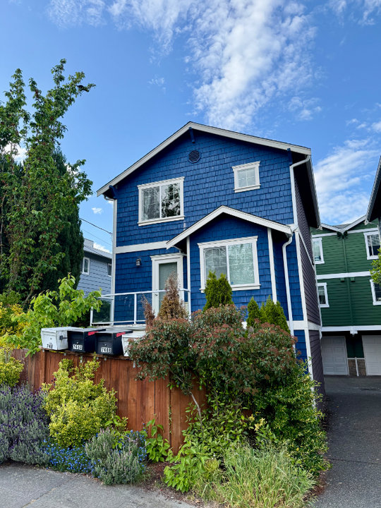 746 N 92nd St in Seattle, WA - Building Photo