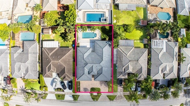 14859 SW 177th Terrace in Miami, FL - Building Photo - Building Photo