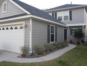5827 Silver Oak in Missouri City, TX - Building Photo - Building Photo