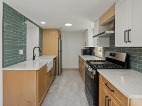 26 Greenwood Ave in Bethel, CT - Building Photo - Building Photo