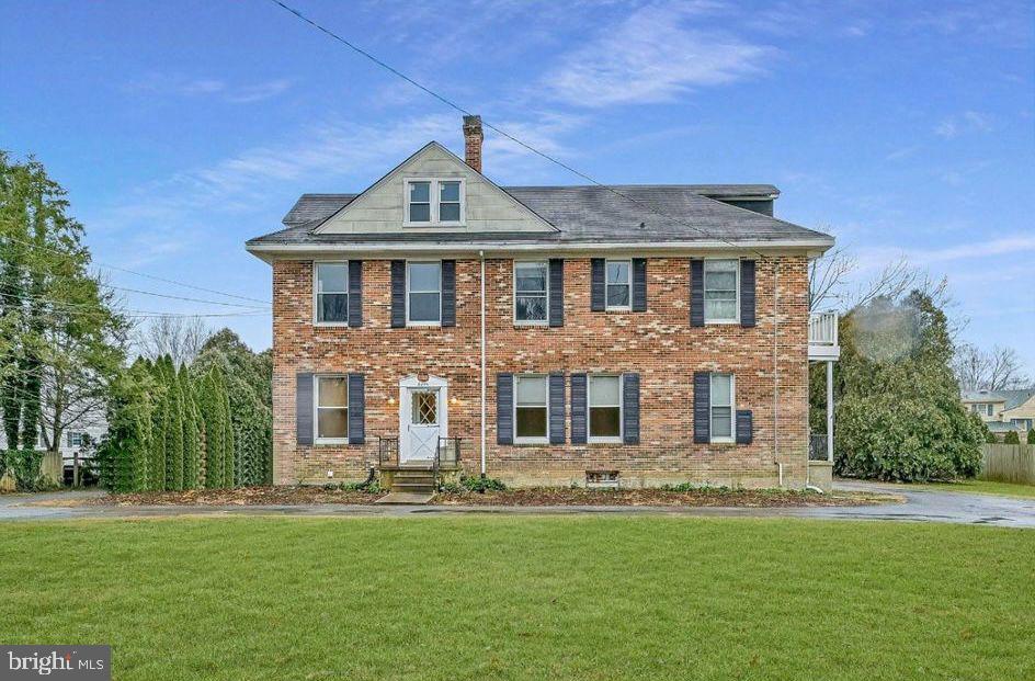 2203 Edmondson Ave in Catonsville, MD - Building Photo