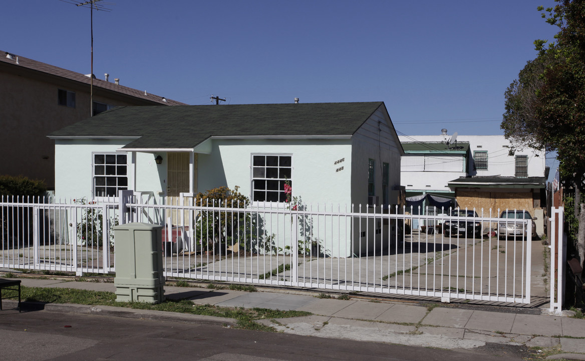 4446-4448 Winona Ave in San Diego, CA - Building Photo