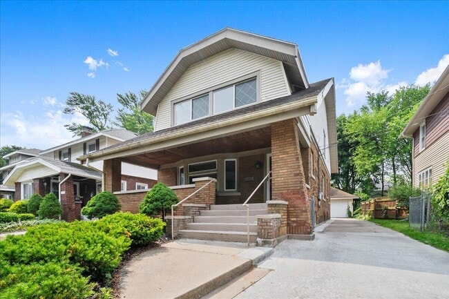 property at 1122 M.L.K. Jr St SE