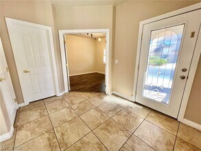 5014 Tunnel Falls Dr in Las Vegas, NV - Building Photo - Building Photo