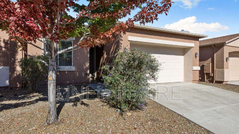 6737 E Hetley Pl in Prescott Valley, AZ - Building Photo