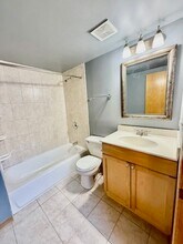 3246 W Warren Blvd in Chicago, IL - Building Photo - Building Photo