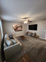 450 Platt St in Eau Claire, WI - Building Photo