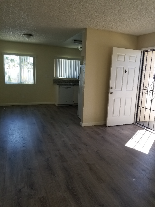 9646 Winter Gardens Blvd in Lakeside, CA - Building Photo - Building Photo