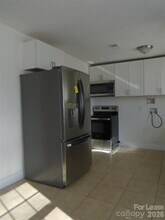 1111 Belmont Ave in Charlotte, NC - Foto de edificio - Building Photo