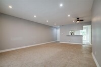 9025 Rue Cambon St photo'