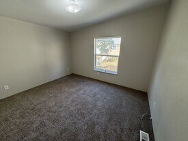 105 Riverside Ave W in Superior, MT - Building Photo