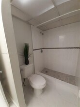 8415 SW 107th Ave in Miami, FL - Building Photo - Building Photo