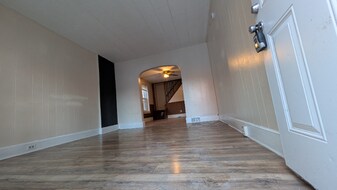 376 Cherry St in Pottstown, PA - Building Photo