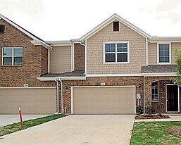 3739 Venice Dr in Irving, TX - Building Photo