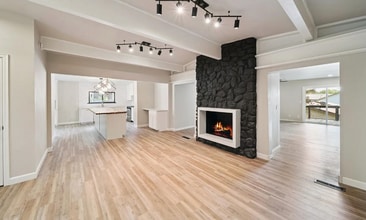 610 W Fairview St in Tulsa, OK - Building Photo - Building Photo