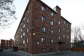 Homer Apartments in Cambridge, MA - Foto de edificio - Building Photo