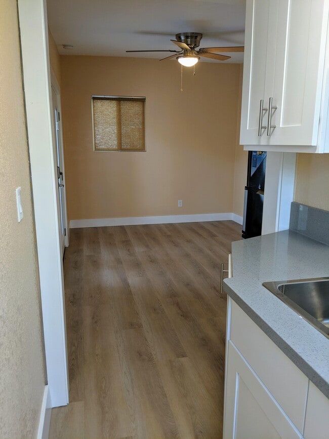 2925 Menlo Ave in San Diego, CA - Building Photo - Building Photo