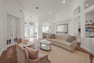 15705 Meadow Wood Dr in Wellington, FL - Building Photo - Building Photo