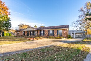 804 Vestavia Pl SE in Huntsville, AL - Building Photo