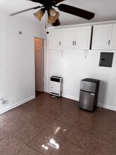8557 Juniper Ave-Unit -1 in Fontana, CA - Building Photo - Building Photo