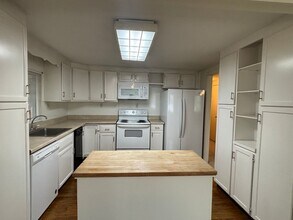 209 N 28th St in Colorado Springs, CO - Building Photo - Building Photo
