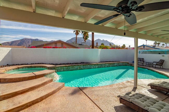 property at 54200 Avenida Madero