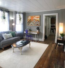 2821 Wicklow St in Duluth, MN - Building Photo - Building Photo